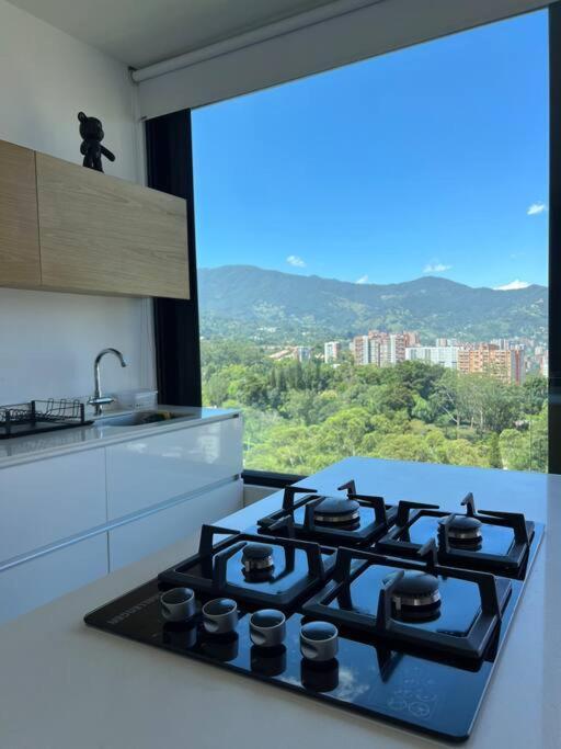 Apartament Apartamento De Lujo Con La Mejor Vista De Medellín Zewnętrze zdjęcie