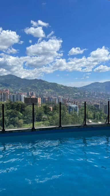 Apartament Apartamento De Lujo Con La Mejor Vista De Medellín Zewnętrze zdjęcie