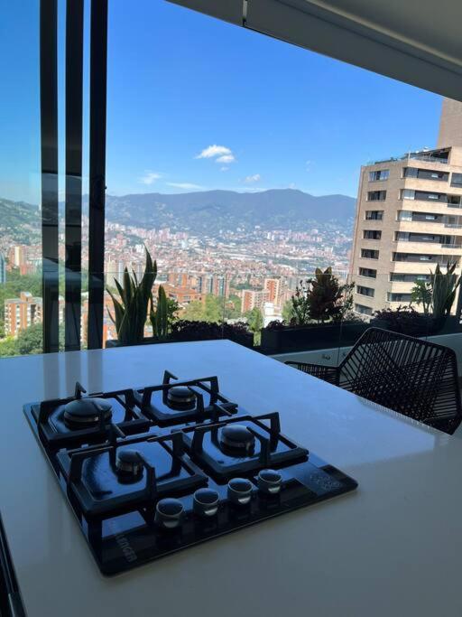 Apartament Apartamento De Lujo Con La Mejor Vista De Medellín Zewnętrze zdjęcie