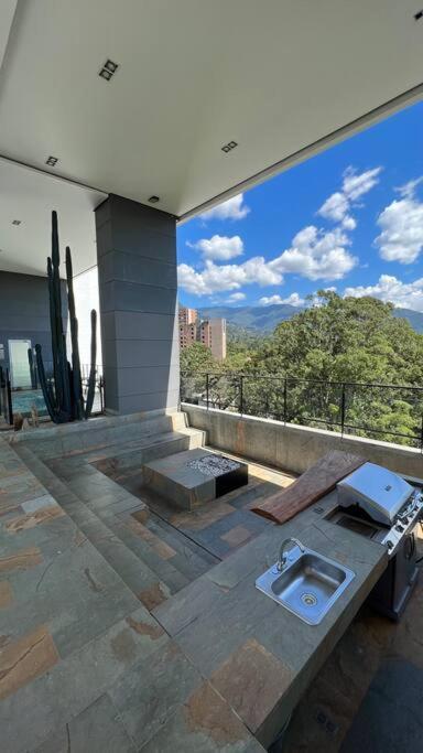 Apartament Apartamento De Lujo Con La Mejor Vista De Medellín Zewnętrze zdjęcie